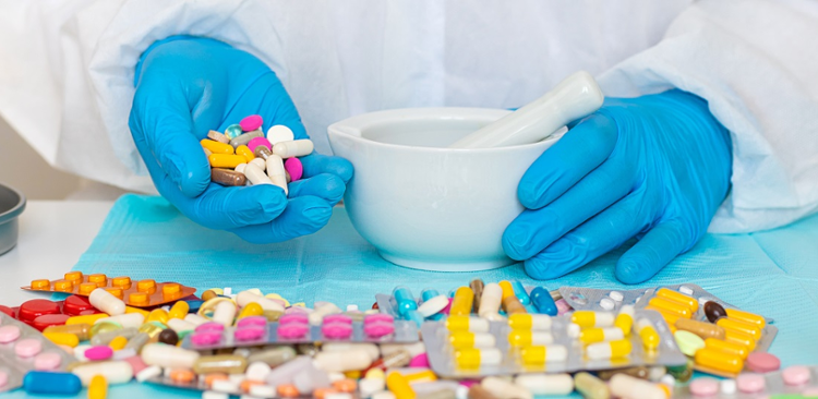 EU Critical Medicines Act 2026: Antibiotics, Insulin Shortage Laws, Supply Chain Reform