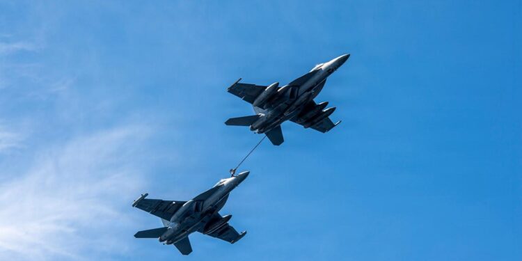Two Navy Growlers Collide at Idaho Air Show- Four Crew Eject Safely