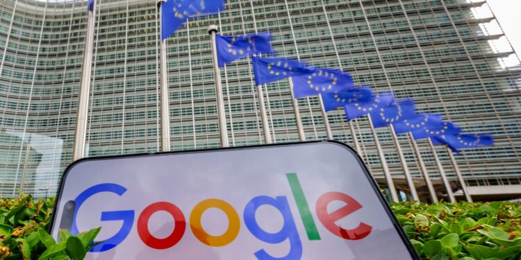 EU Fines Google $1 Billion, Risks US Trade Row