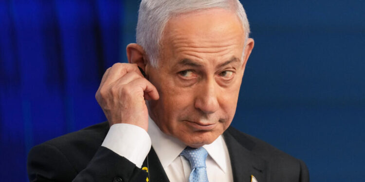 Netanyahu Calls Iran Leaders Savages, Backs Sanctions Push