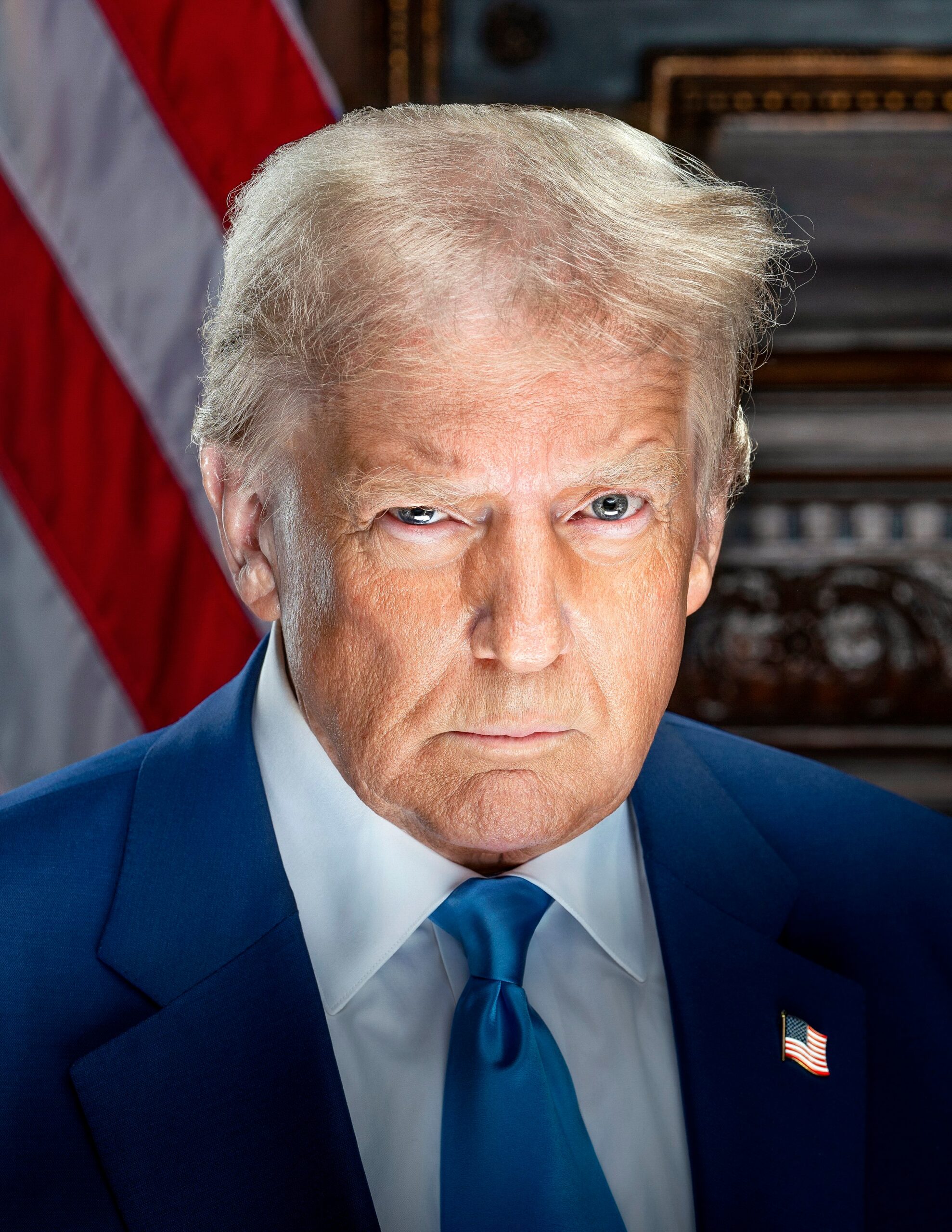 Official 2025 portrait of US President Donald Trump.