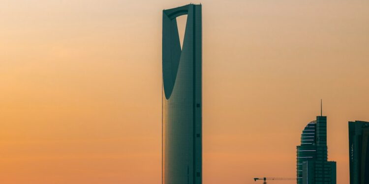 Riyadh skyline at dusk, illustrating the geographic and infrastructure challenges of Saudi air defence.