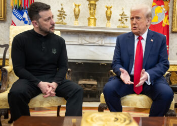 Ukrainian President Volodymyr Zelenskyy and US President Donald Trump during a February 2025 meeting at the White House.
